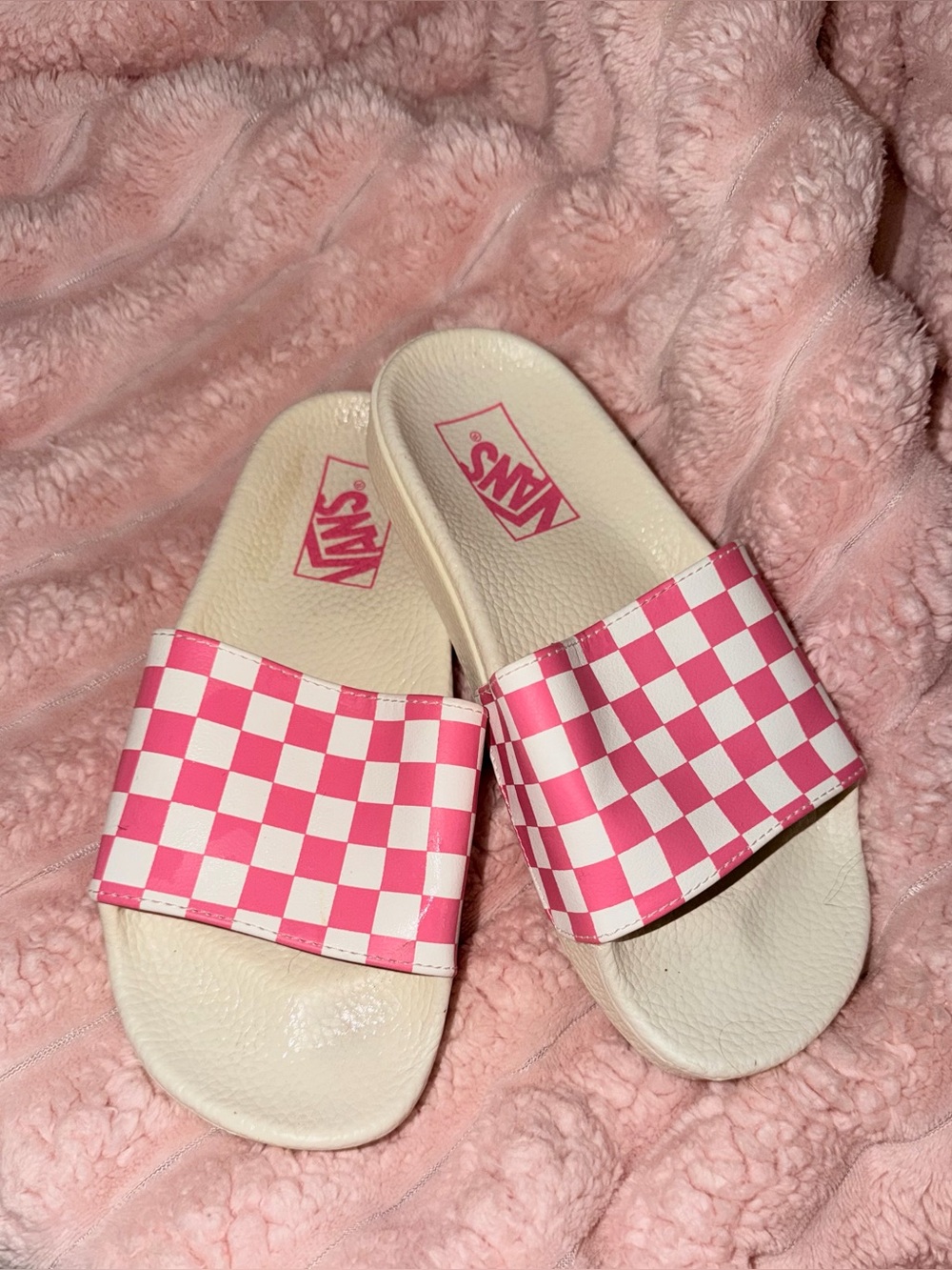 Vans Pink & White Checkerboard Slide Sandals Women’s Size 6